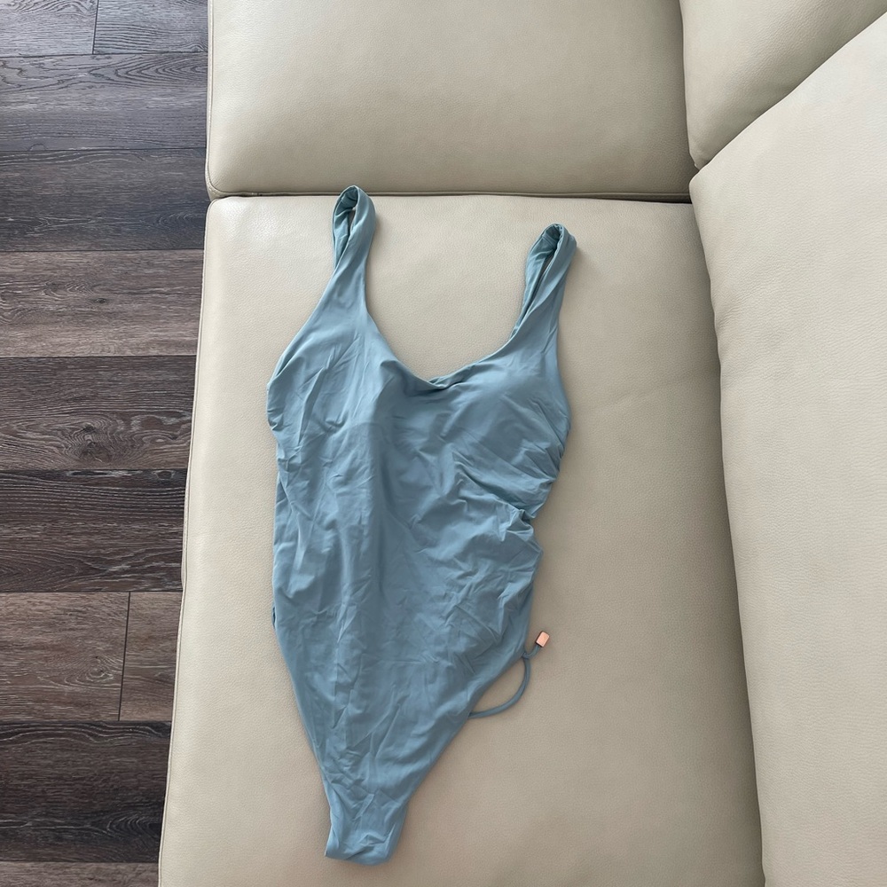 Elegant Blue Women's One Piece Swimsuit